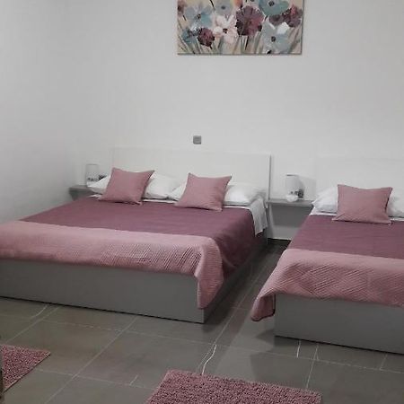Apartmani Rudi Vir Eksteriør billede